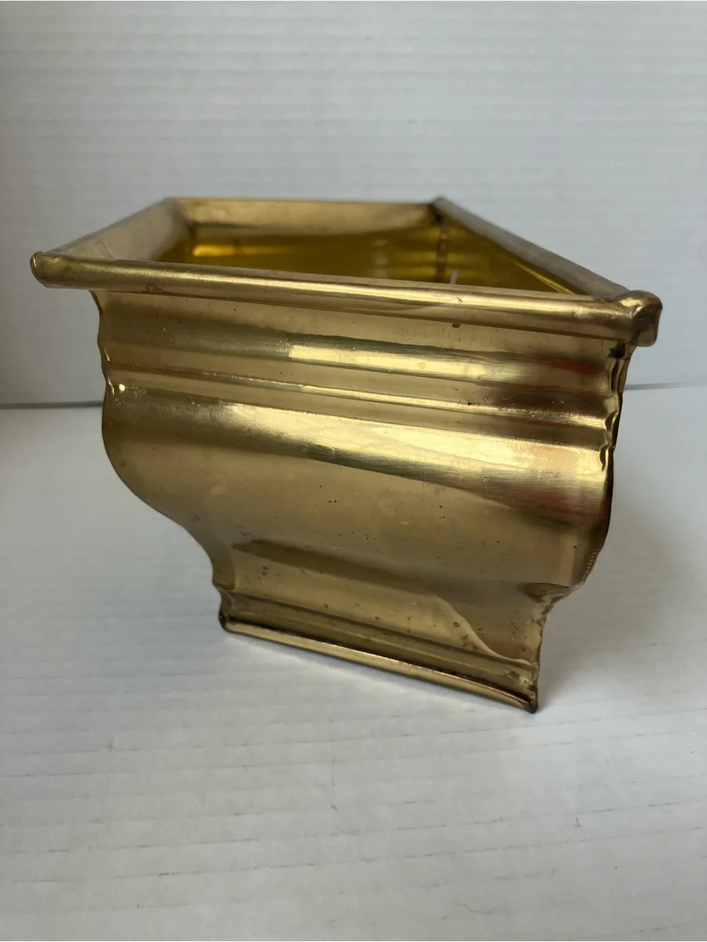 Vintage Brass Metal Hanging Wall Planter Floral Craft Box Aprox  4x8x5